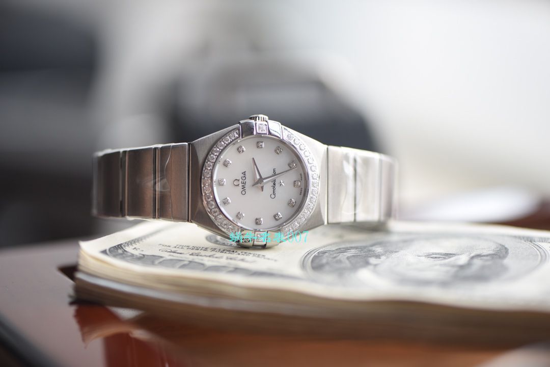 欧米茄星座系列123.10.27.60.57.001女士石英腕表（多面可选）【视频评测SSS一比一超A高仿手表】 / MAI310