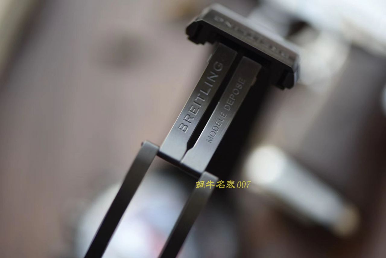 【GF厂Breitling大黄蜂复刻高仿手表】百年灵机械计时系列MB0111C3|I531|262S|M20DSA.2腕表 / BL112