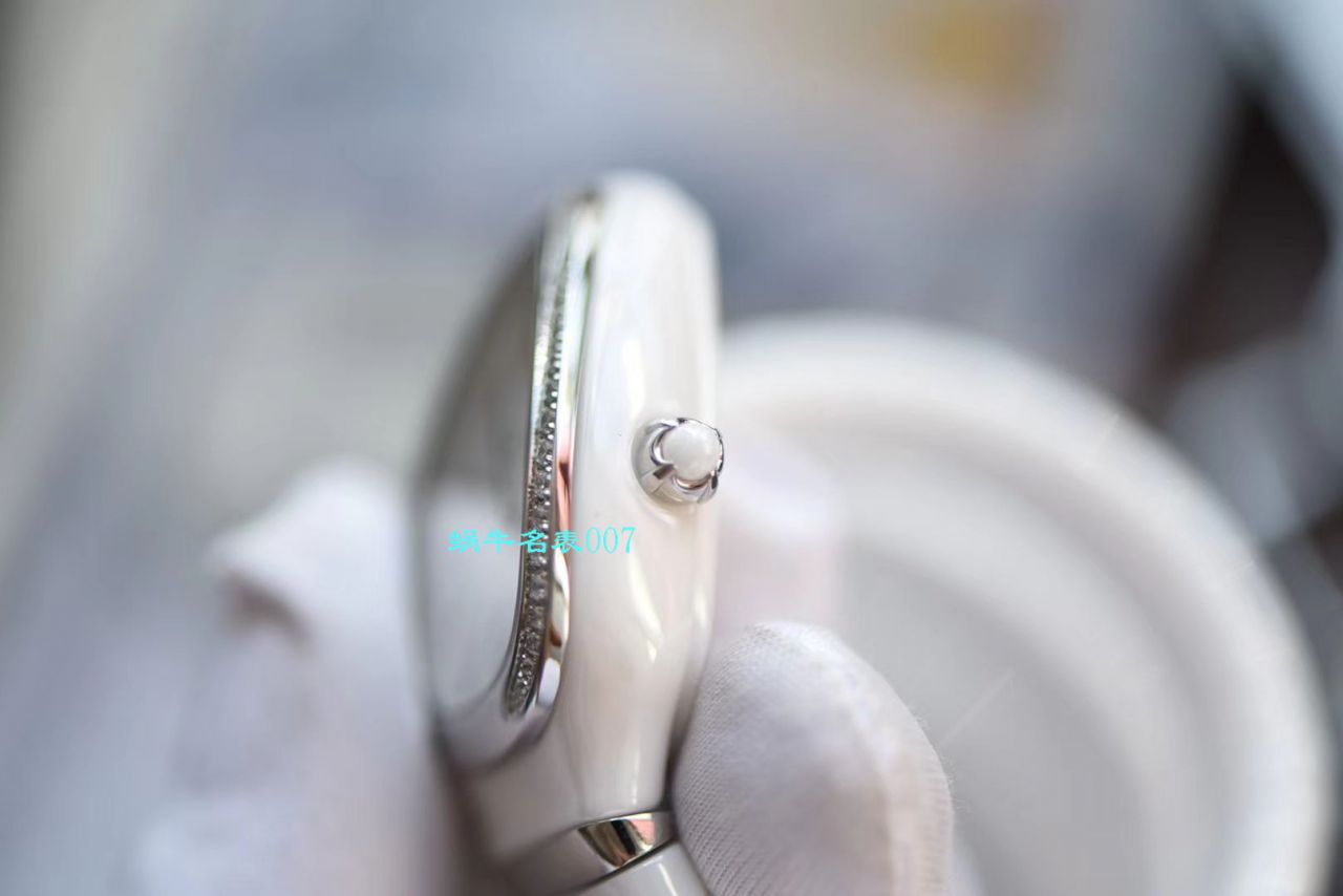 【BV厂BVLGARI复刻蛇形女表】宝格丽SERPENTI系列102734，102613 SPC35WGDWCGD1.1T白面黑面陶瓷腕表 / BG029