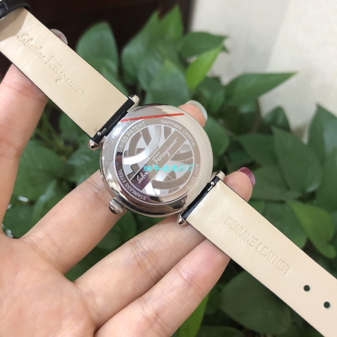 【渠道原单迪丽热巴同款系列】 菲拉格慕Ferragamo-Cuore Ferragamo系列-FE298 0016石英女表 / FEL012