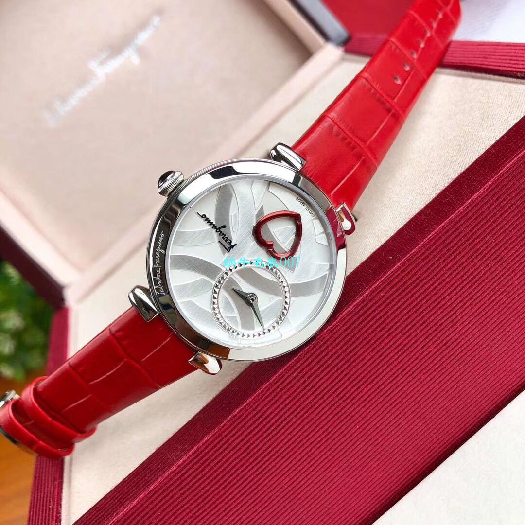 【渠道原单迪丽热巴同款系列】 菲拉格慕Ferragamo-Cuore Ferragamo系列-FE298 0016石英女表 / FEL012