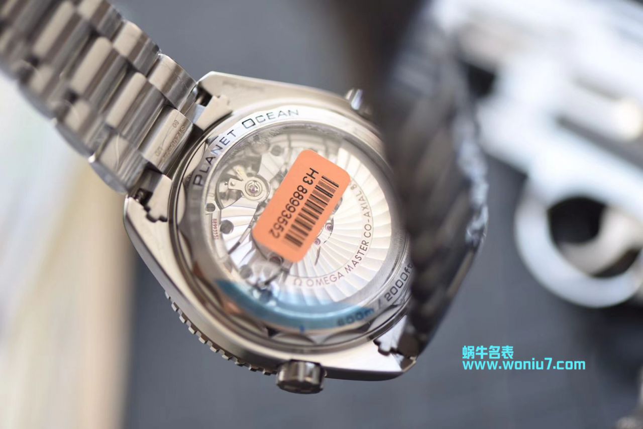【视频评测VS厂OMEGA四分一橙】欧米茄海洋宇宙600米顶级复刻高仿215.30.44.21.01.002腕表 / M631