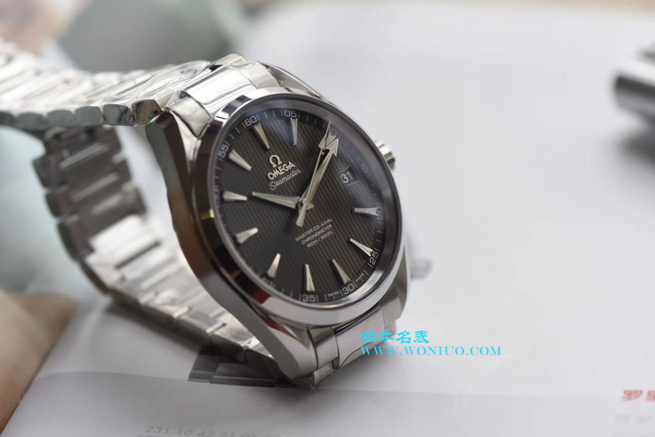 【视频评测VS厂OMEGA海马150】欧米茄海马复刻高仿231.10.42.21.01.004腕表 / M632