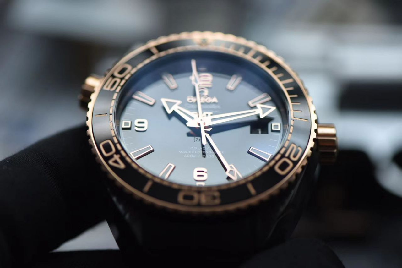 VS厂欧米茄海马深海之黑全陶瓷顶级复刻OMEGA手表215.63.46.22.01.001腕表 / M609