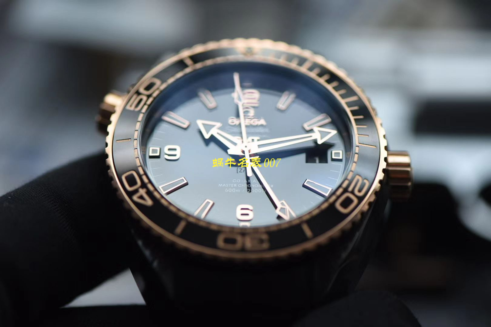 【视频评测VS厂深海之黑间金之王】欧米茄海洋宇宙600米复刻高仿手表215.63.46.22.01.001腕表 / M660