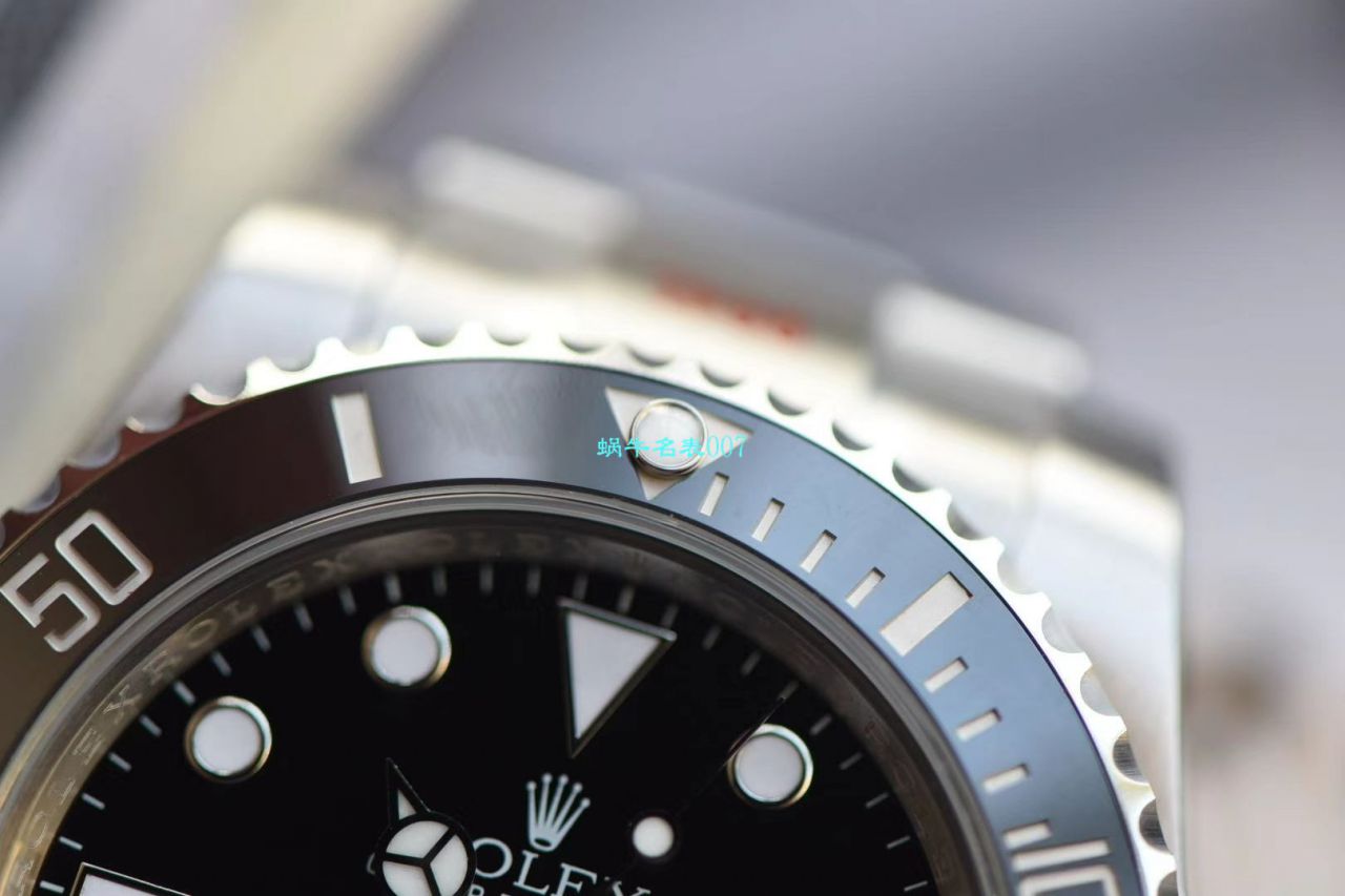 【N厂V10最高版本复刻表无日历黑水鬼】劳力士潜航者型高仿114060-97200 黑盘腕表 / R270