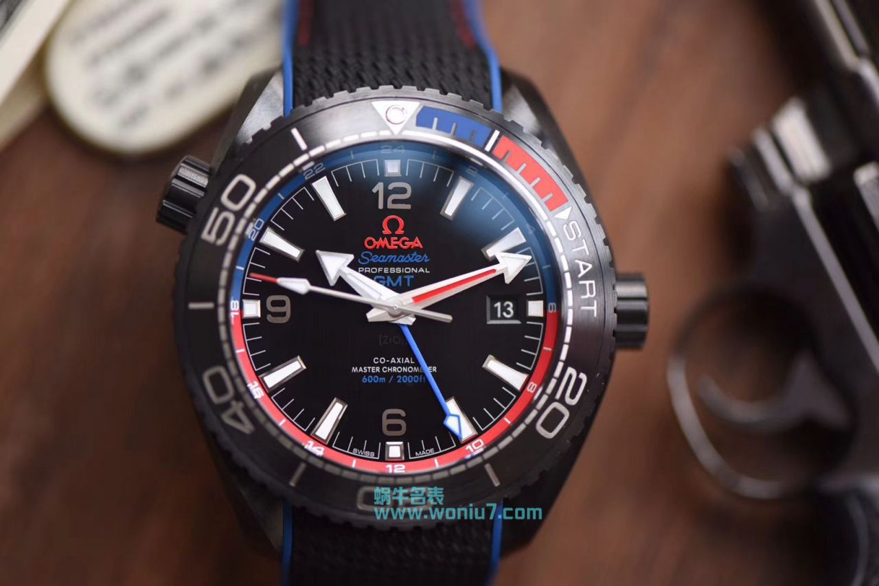 【视频评测VS厂深海之黑全陶瓷复刻高仿表】欧米茄海洋宇宙600米215.92.46.22.01.001，215.92.46.22.01.004，215.92.46.22.01.003腕表 / M666