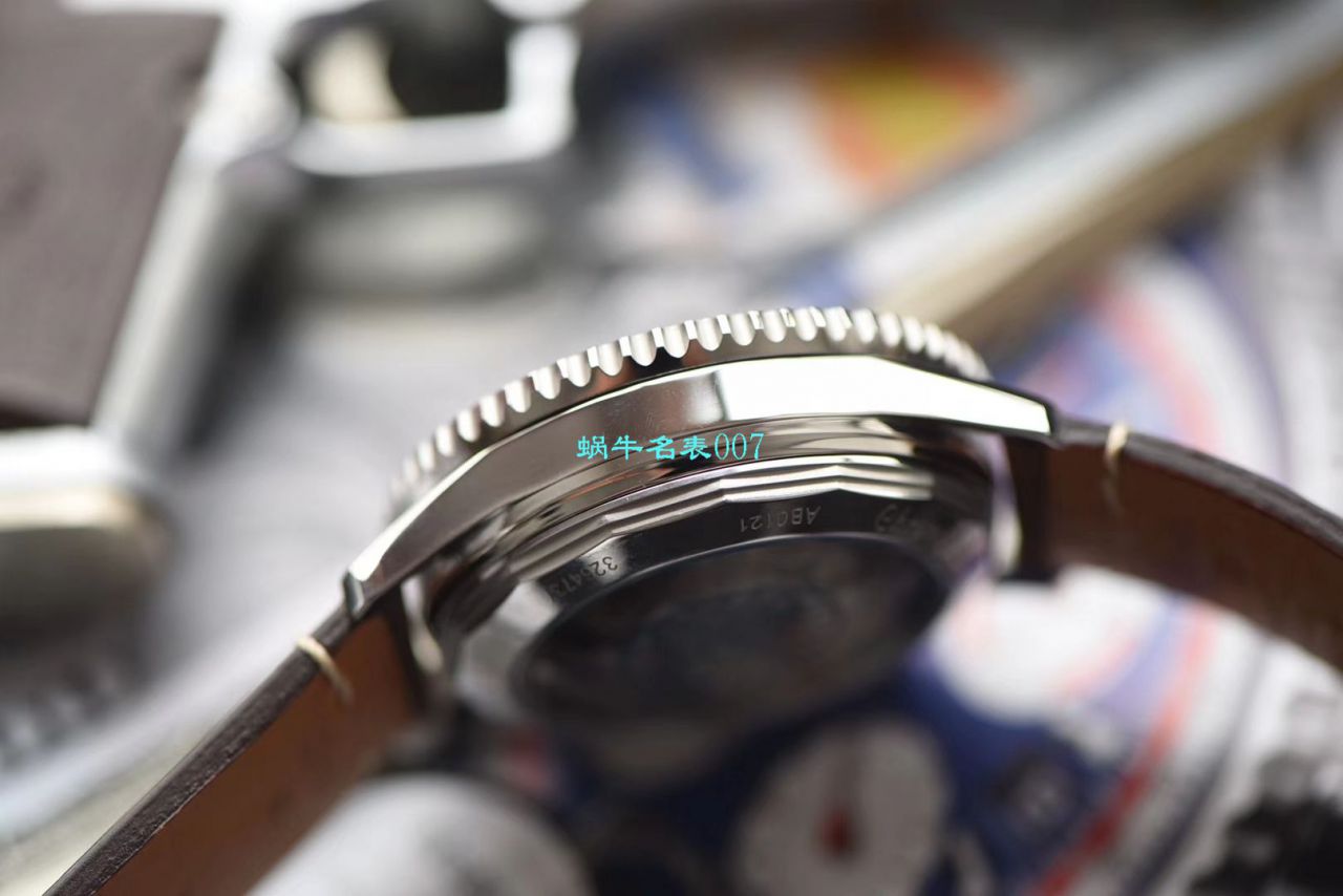 【V9厂官网复刻手表】百年灵航空计时1 B01计时腕表高仿43SWISSAIR瑞士航空特别版系列 AB01211B1B1X1腕表 / BL132