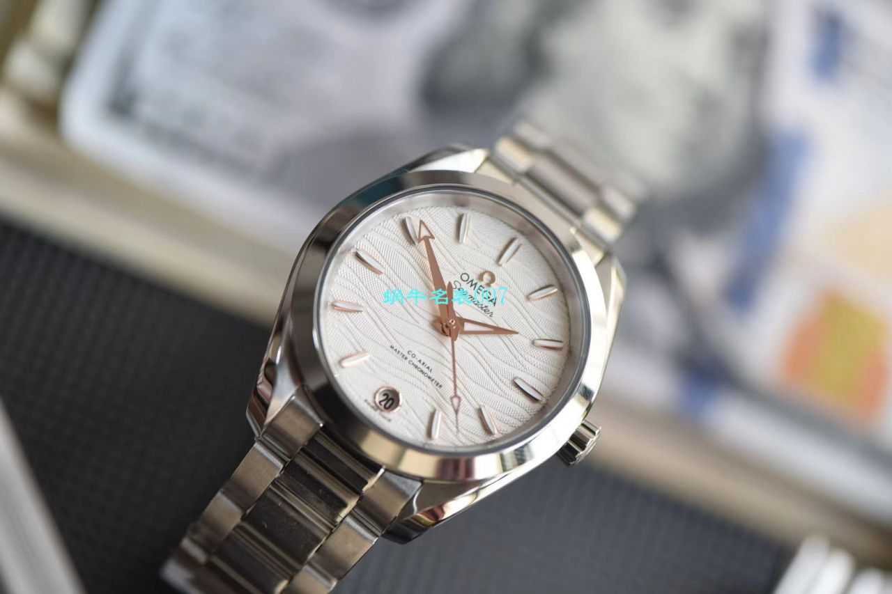 视频评测女装推荐VS厂顶级复刻高仿版本OMEGA欧米茄海马AQUA TERRA 150米新款 / M672