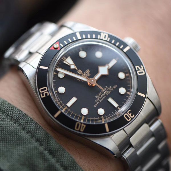 ZF厂顶级复刻高仿手表Tudor帝舵碧湾系列M79030N-0001腕表