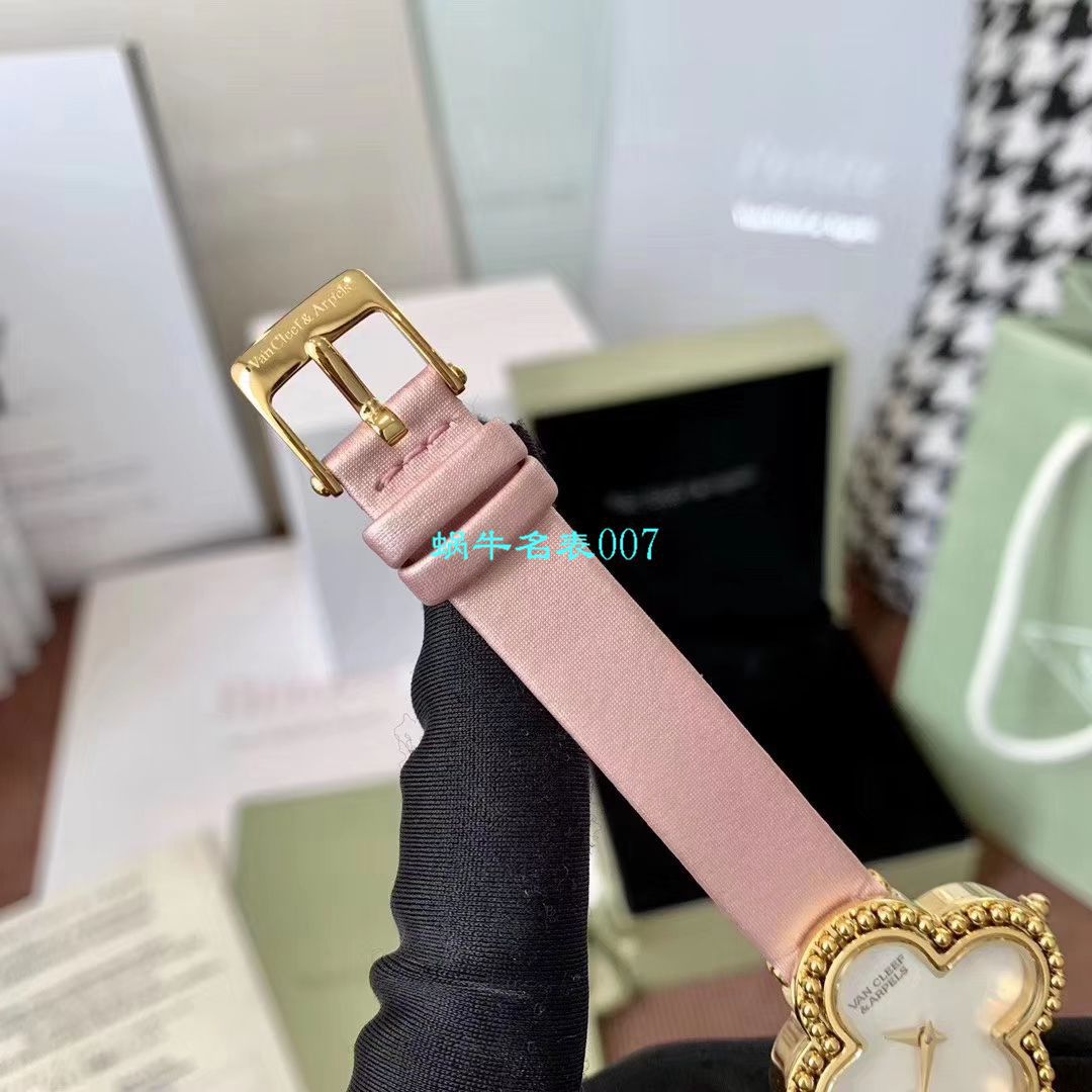 V&A厂2020年最新款高仿女表梵克雅宝ALHAMBRA系列VCARO8WT00,VCARO8SF00腕表 / VCA09