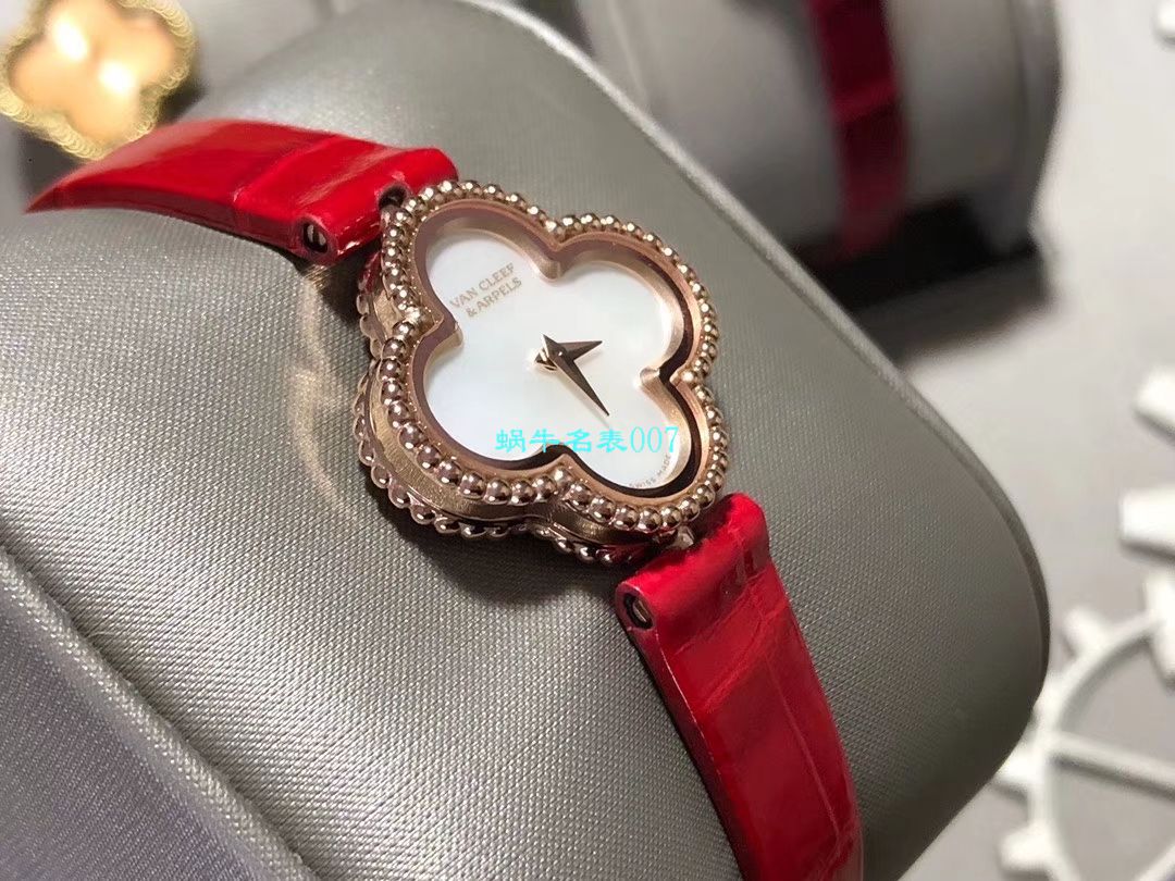 V&A厂2020年最新款高仿女表梵克雅宝ALHAMBRA系列VCARO8WT00,VCARO8SF00腕表 / VCA09