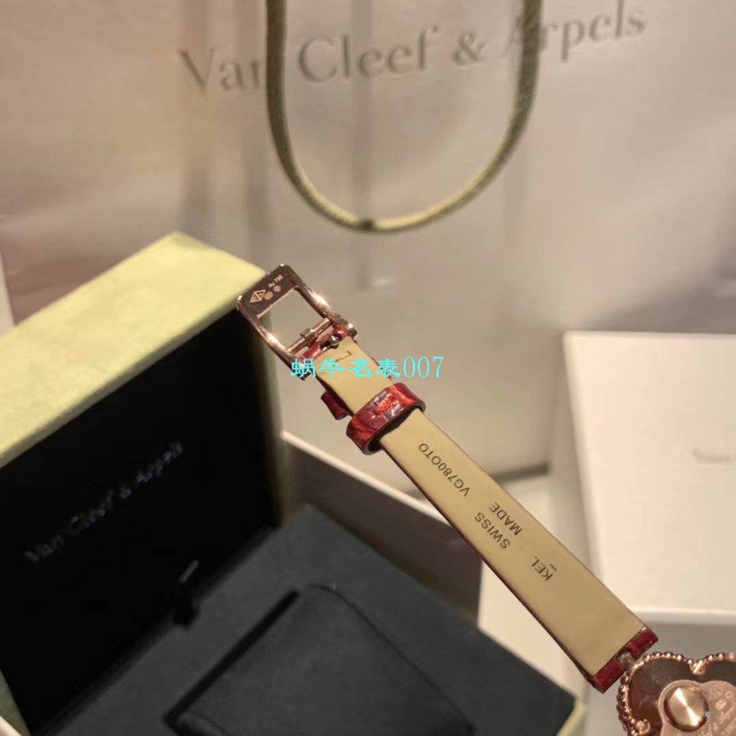 V&A厂2020年最新款高仿女表梵克雅宝ALHAMBRA系列VCARO8WT00,VCARO8SF00腕表 / VCA09