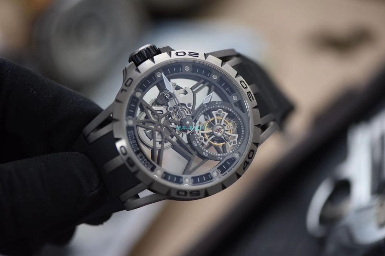 【视频评测】BBR厂顶级复刻陀飞轮Roger Dubuis罗杰杜彼王者系列RDDBEX0479腕表 / LJ068