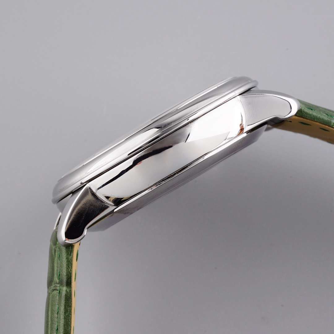 TW欧米茄碟飞一比一高仿复刻手表424.53.40.21.04.001腕表 / M321