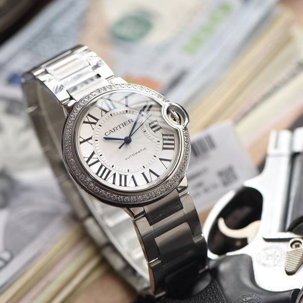 HBBV6厂官网36毫米女装顶级复刻高仿卡地亚蓝气球系列W4BB0017腕表