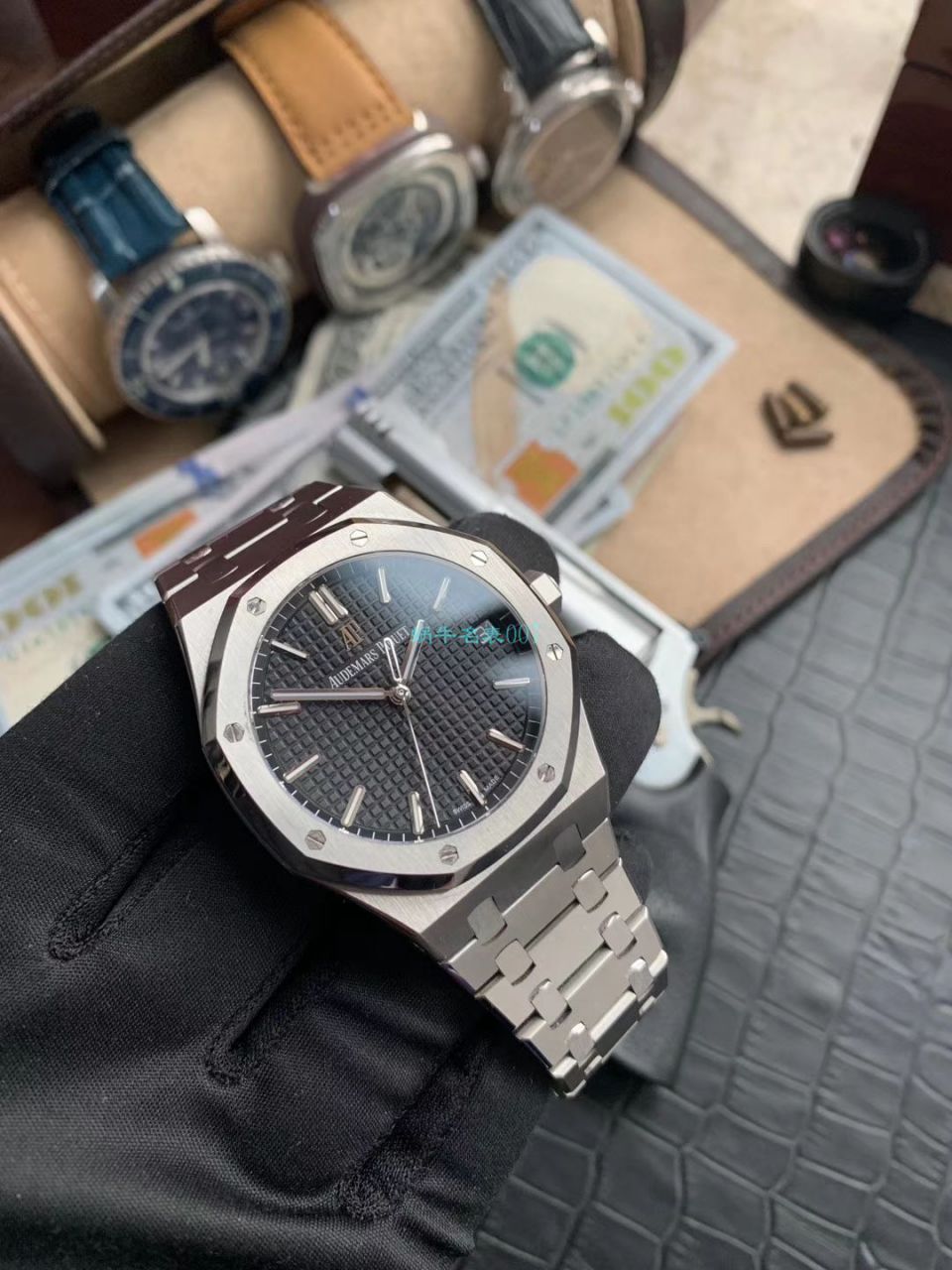 【视频评测】ZF厂AP爱彼皇家橡树系列高仿15500ST.OO.1220ST.03腕表 / AP188