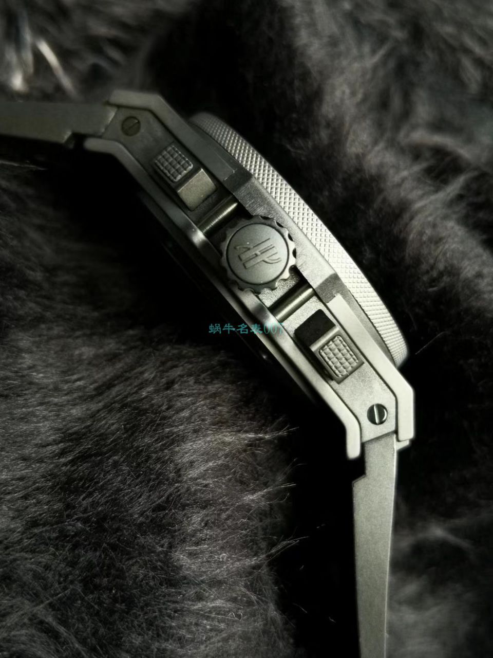 V6厂顶级复刻宇舶全陶瓷301.CI.1190.GR.ABG11腕表 / YB082