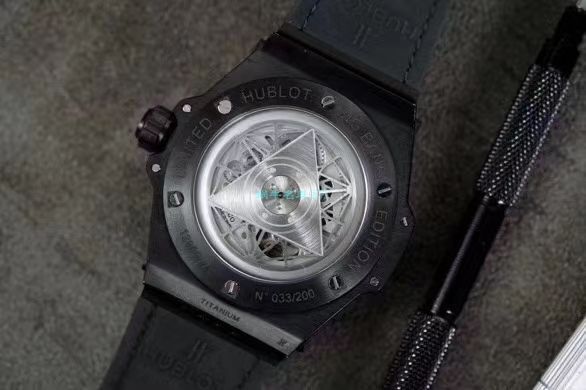 WWF厂顶级复刻手表宇舶SANG BLEU刺青415.CX.1112.VR.MXM18腕表 / YB083