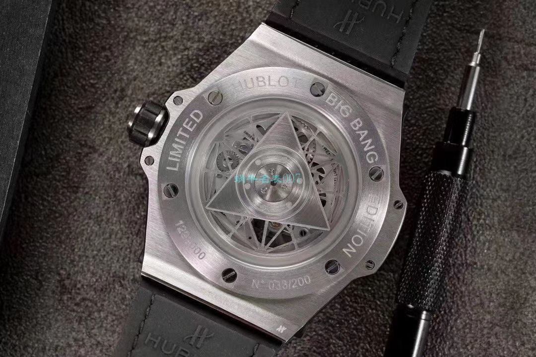 WWF厂超A高仿宇舶刺青系列415.NX.1112.VR.MXM16腕表 / YB086