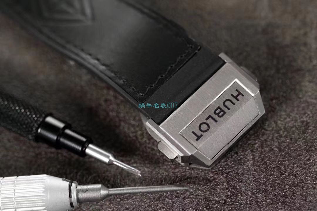 WWF厂超A高仿宇舶刺青系列415.NX.1112.VR.MXM16腕表 / YB086