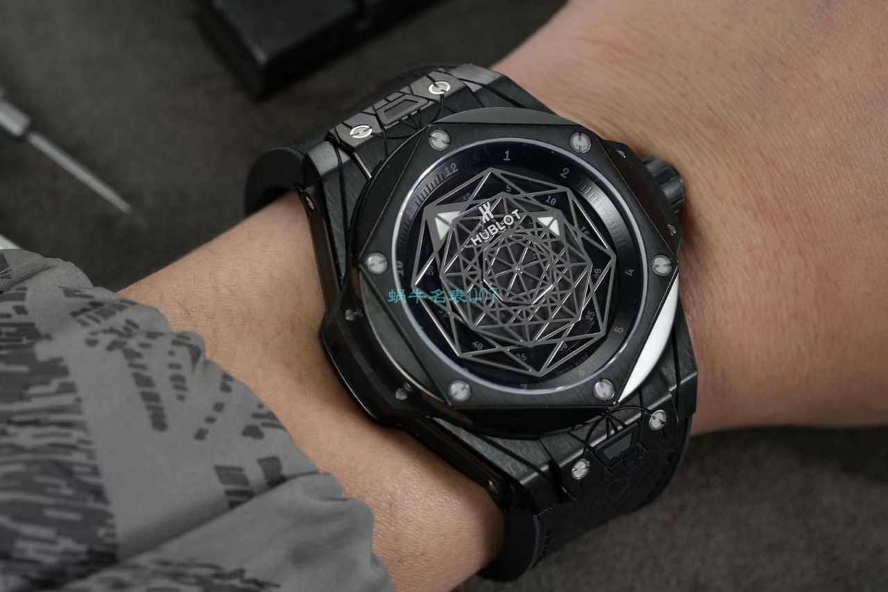 WWF厂超A高仿宇舶刺青系列415.NX.1112.VR.MXM16腕表 / YB086