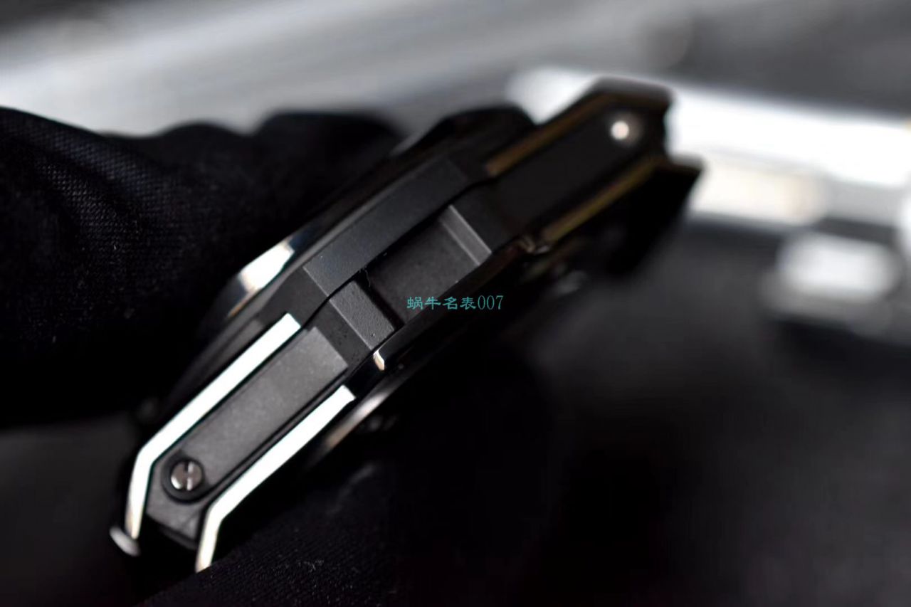 WWF厂顶级复刻手表宇舶SANG BLEU刺青415.CX.1112.VR.MXM18腕表 / YB083