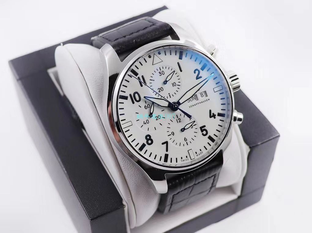 ZF厂复刻高仿手表万国飞行员IW377725，IW377726，IW377713腕表 / WG522