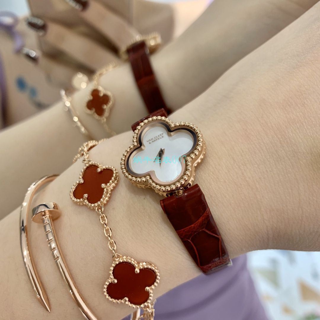 V&A厂2020年最新款高仿女表梵克雅宝ALHAMBRA系列VCARO8WT00,VCARO8SF00腕表 / VCA09