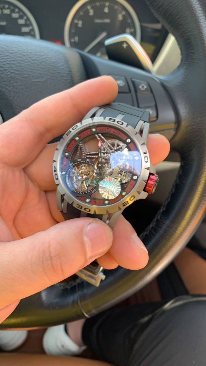 视频评测BBR厂官网顶级复刻陀飞轮罗杰杜彼Roger Dubuis王者高仿RDDBEX0479红面表带腕表 / LJ067