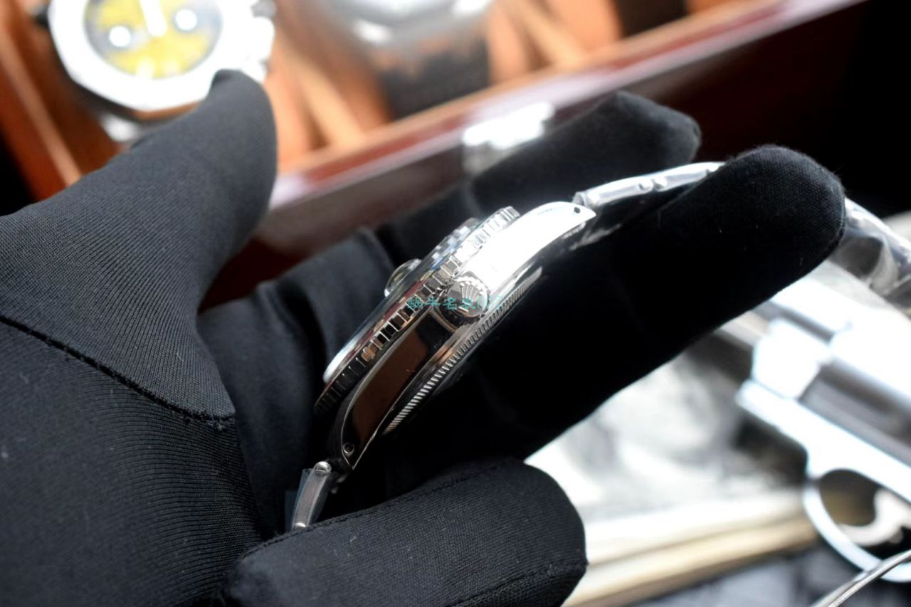 劳力士复古格林尼治型II系列可乐圈GMT Master II 复刻高仿16710腕表 / R602