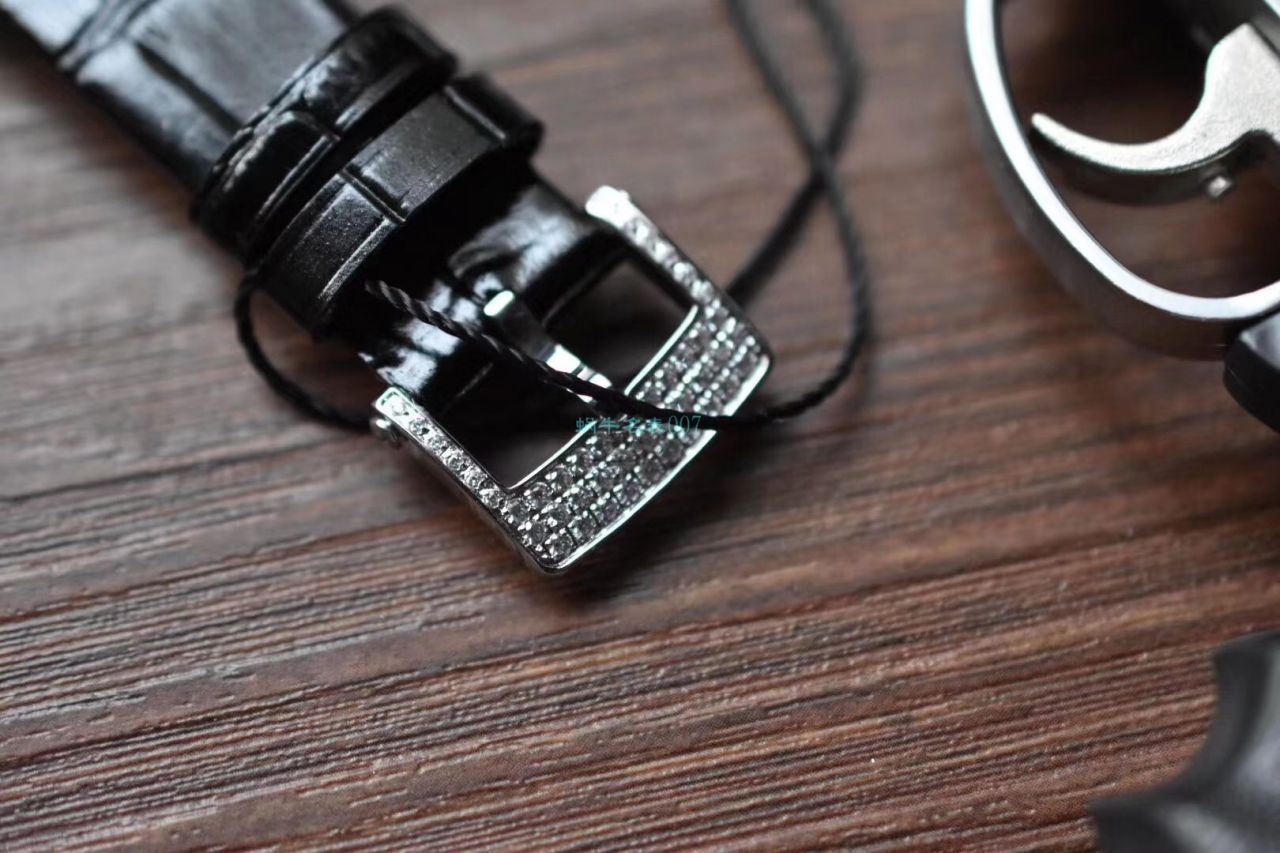 梵克雅宝顶级复刻高仿女装诗意复杂功能系列VCARN25800腕表 / VCA09