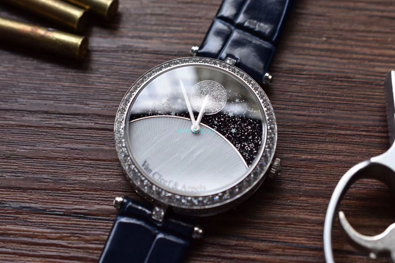 梵克雅宝顶级复刻高仿女装诗意复杂功能系列VCARN25800腕表 / VCA09