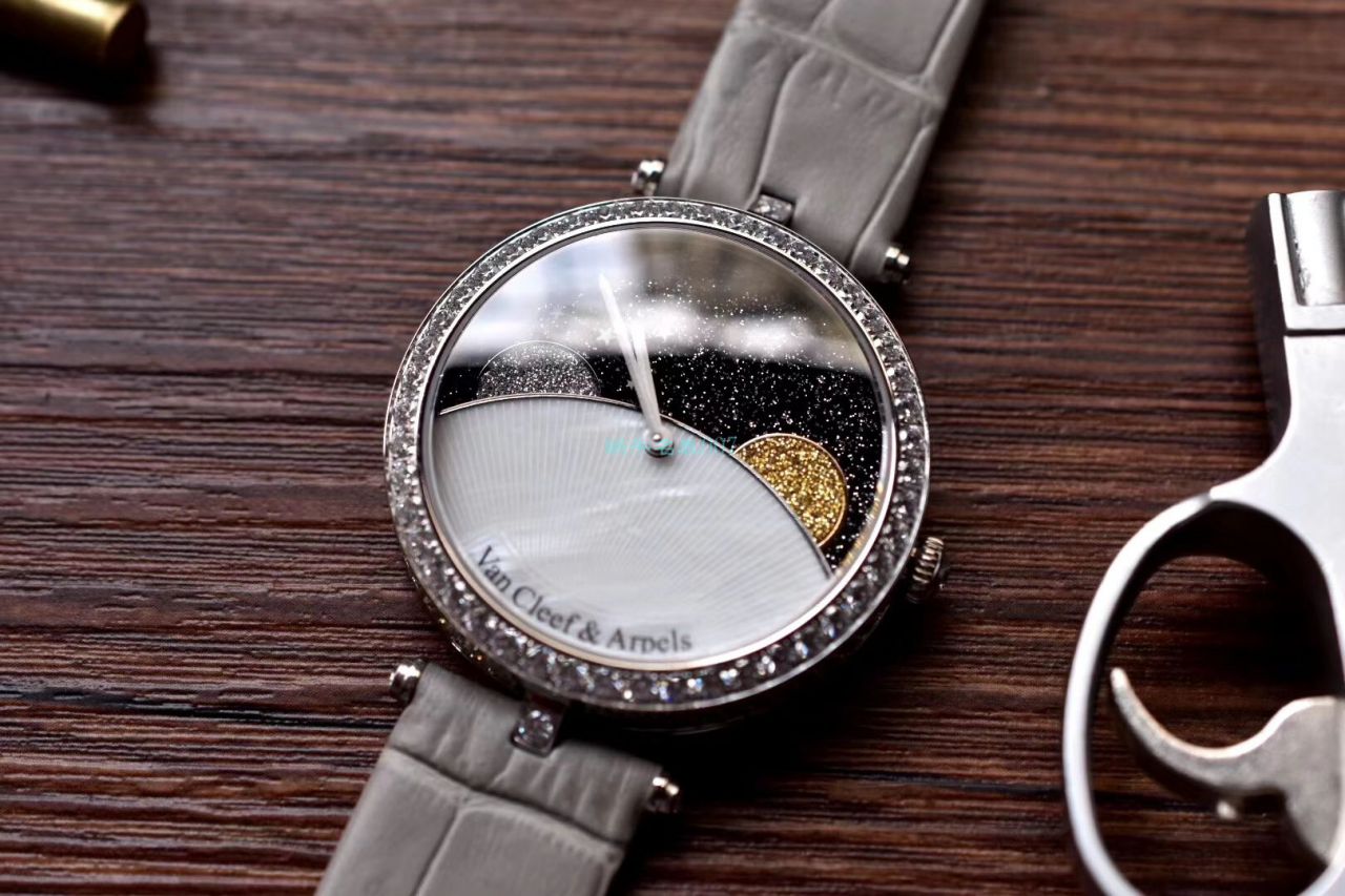 梵克雅宝顶级复刻高仿女装诗意复杂功能系列VCARN25800腕表 / VCA09