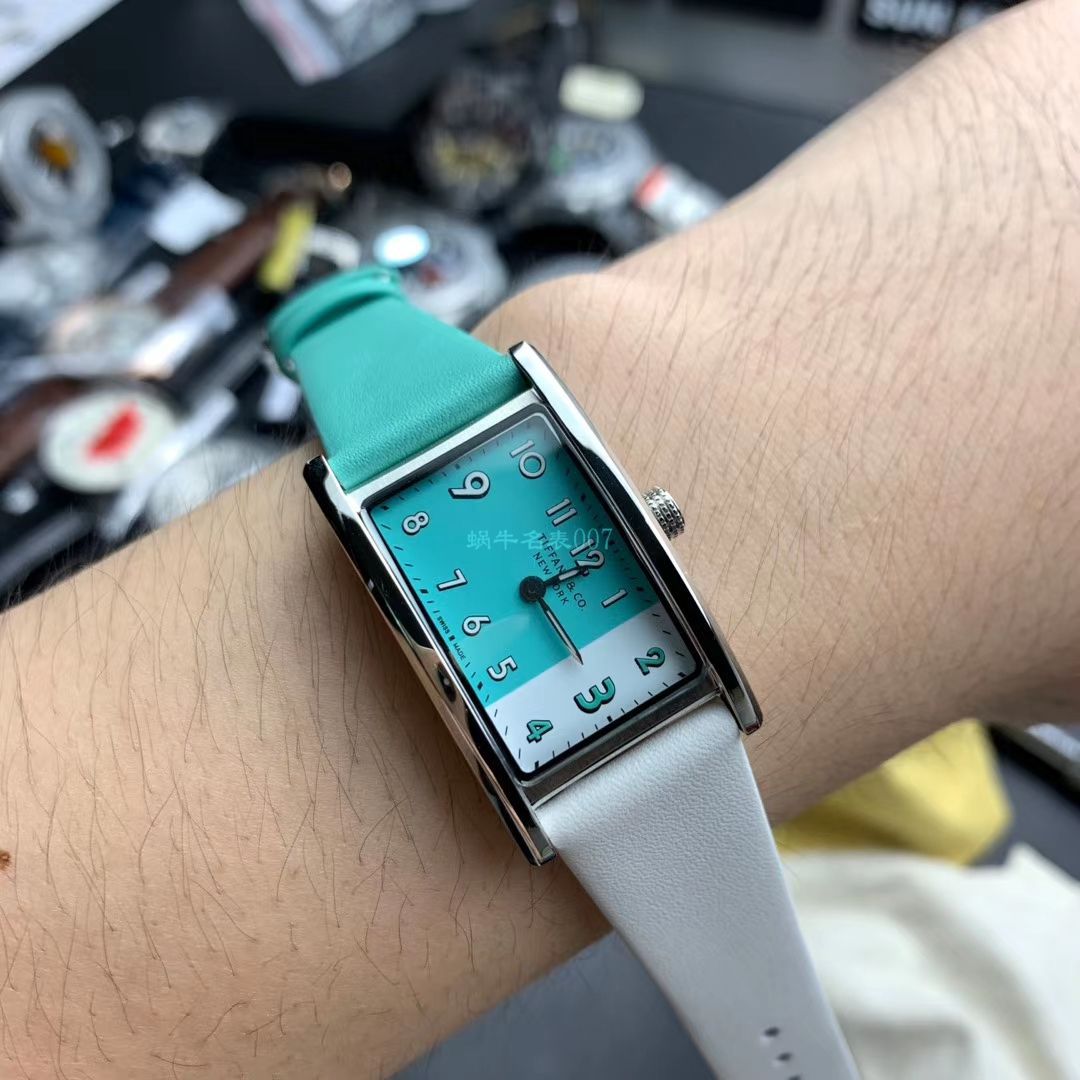 【渠道定制】蒂芙尼拼面夜光手表，世界上最迷人的蓝面，tiffany blue女装腕表！ / Tiffany01