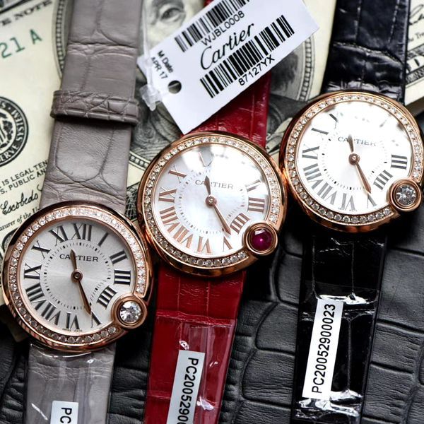 高端定制真钻女表卡地亚蓝气球系列Ballon Blanc de Cartier腕表腕表(新春特别款)