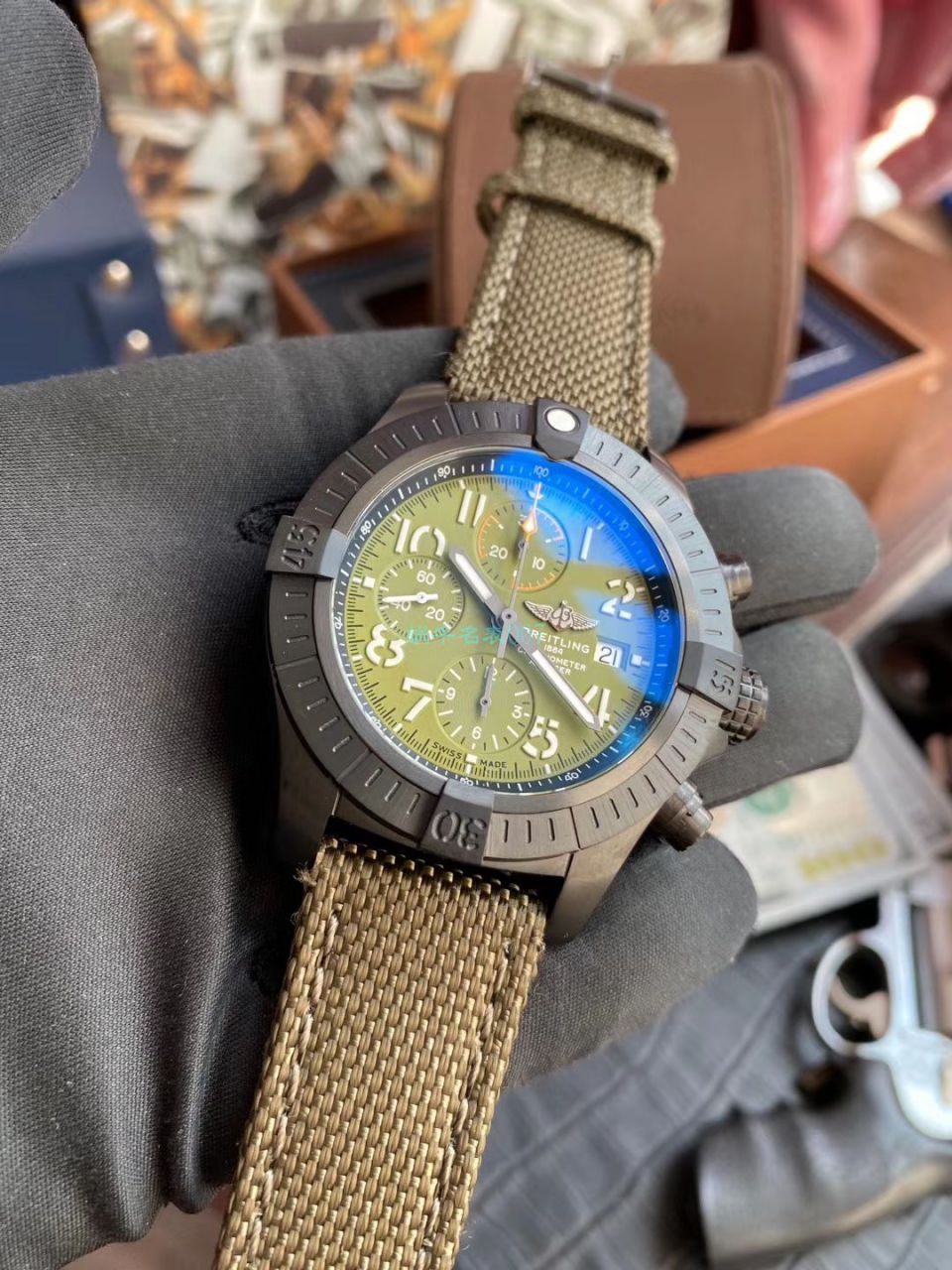 视频评测百年灵原单复仇者夜间任务计时腕表45系列V13317101L1X1腕表 / BL181