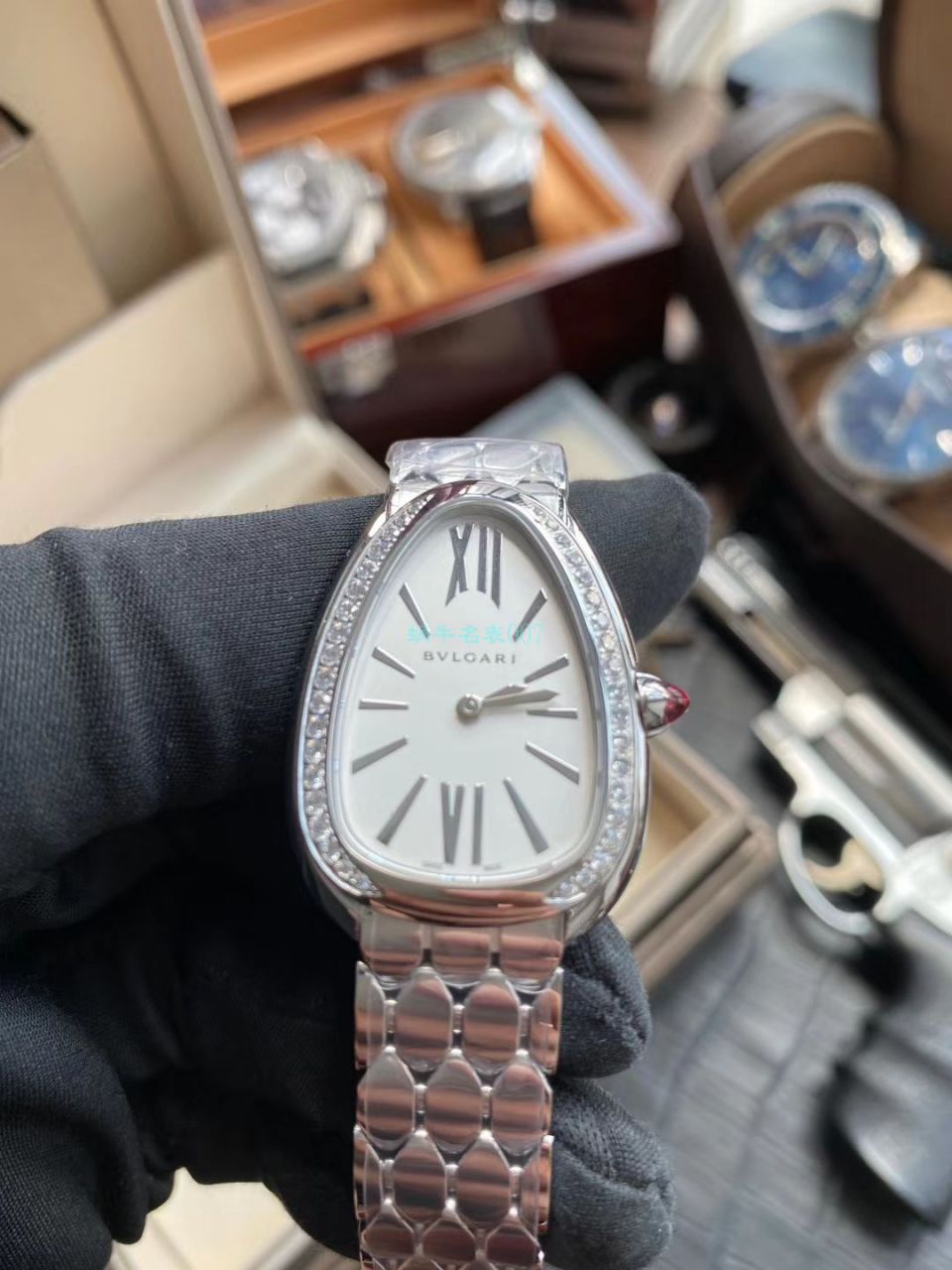 BV厂宝格丽高仿女手表蛇形SERPENTI系列103147腕表 / BG060