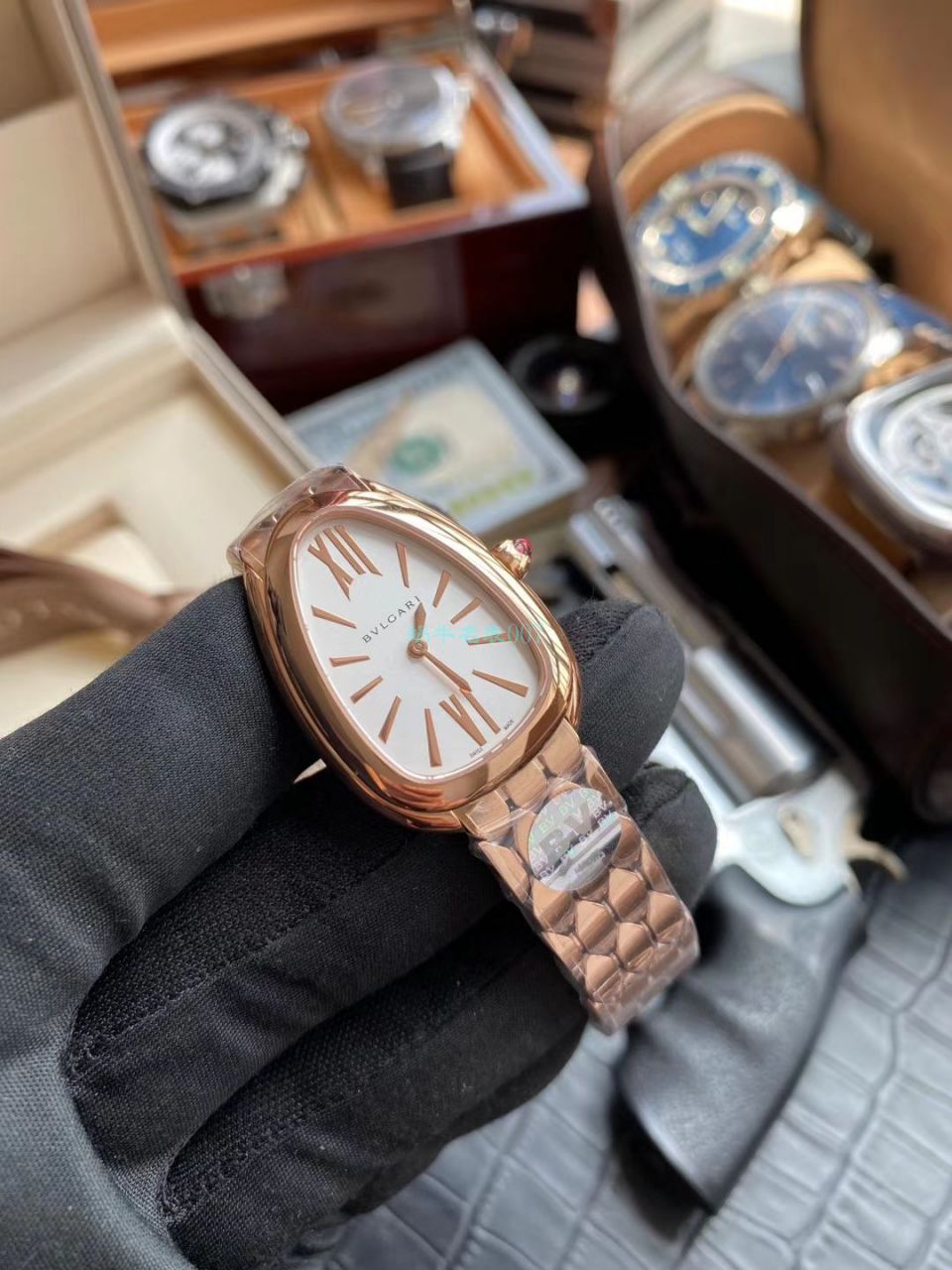 BV厂宝格丽高仿女手表蛇形SERPENTI系列103147腕表 / BG060