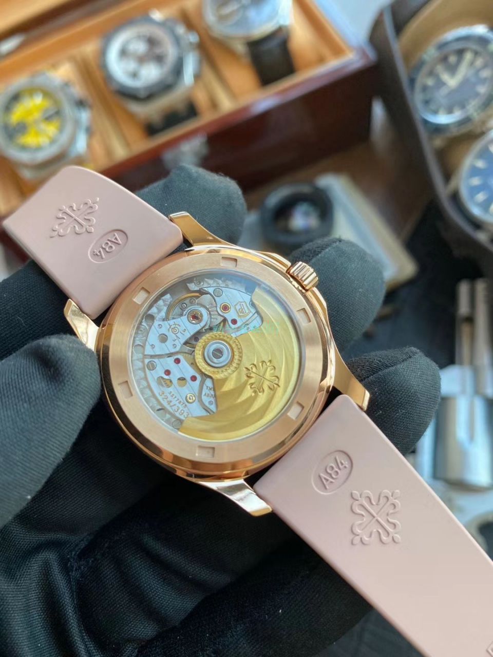 PPF厂最美豆沙面高仿手表百达翡丽AQUANAUT女表5072R-001腕表 / BD301