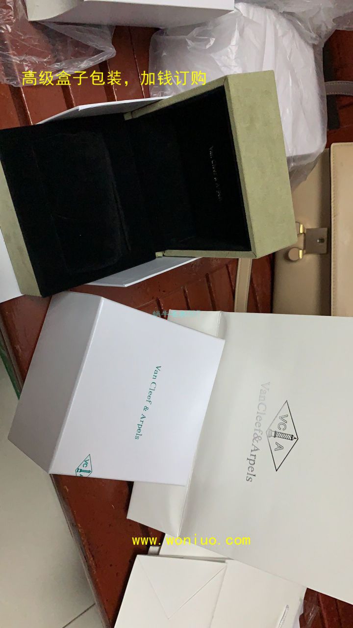 V&A厂超A高仿女士手表梵克雅宝诗意复杂功能系列VCARN25800腕表 / VA10
