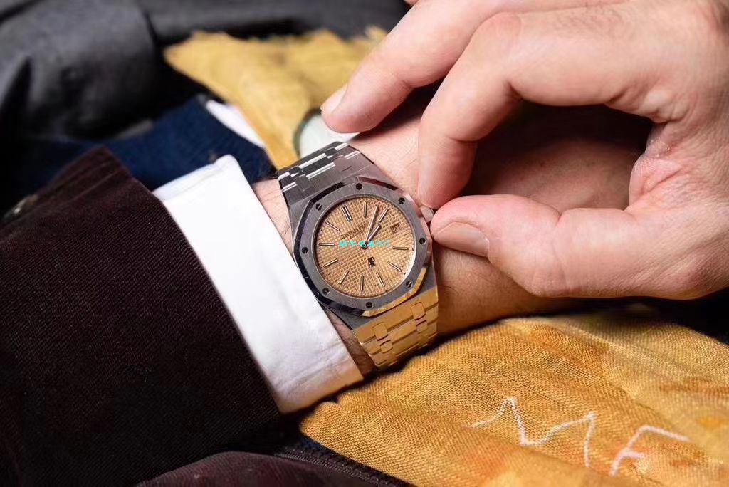 XF厂顶级复刻AP手表爱彼皇家橡树高仿15202BC.OO.1240BC.01腕表 / AP205