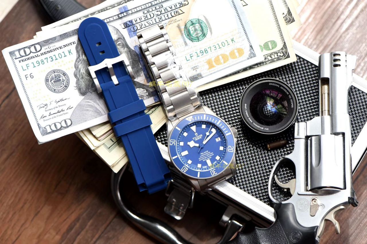 帝舵精仿手表网站【视频评测】一比一精仿帝舵手表价格 / DT072