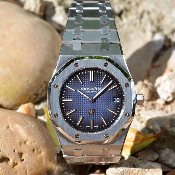 XF厂超A高仿AP爱彼手表皇家橡树15202IP.OO.1240IP.01超薄烟熏蓝定制限量版