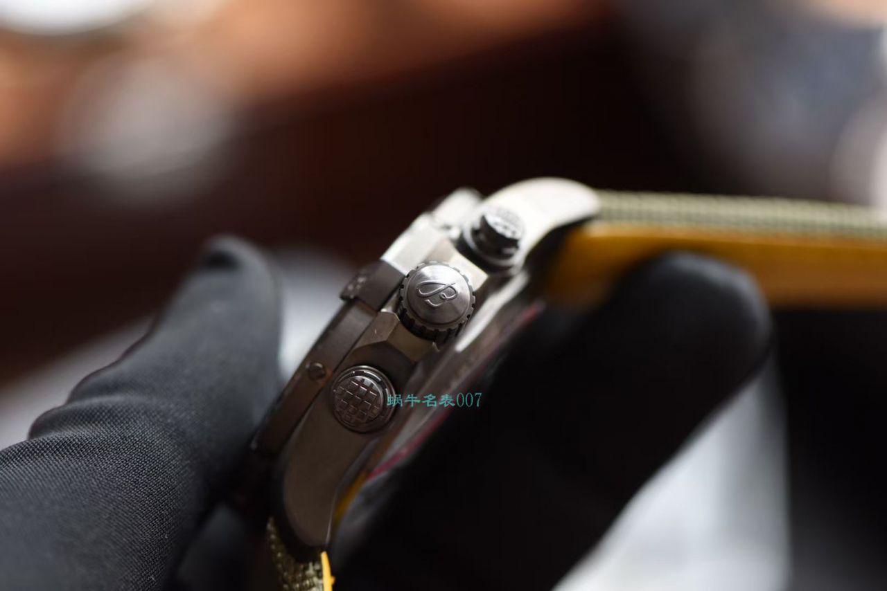 OX厂1比1高精仿百年灵手表复仇者系列V13317101L1X1腕表 