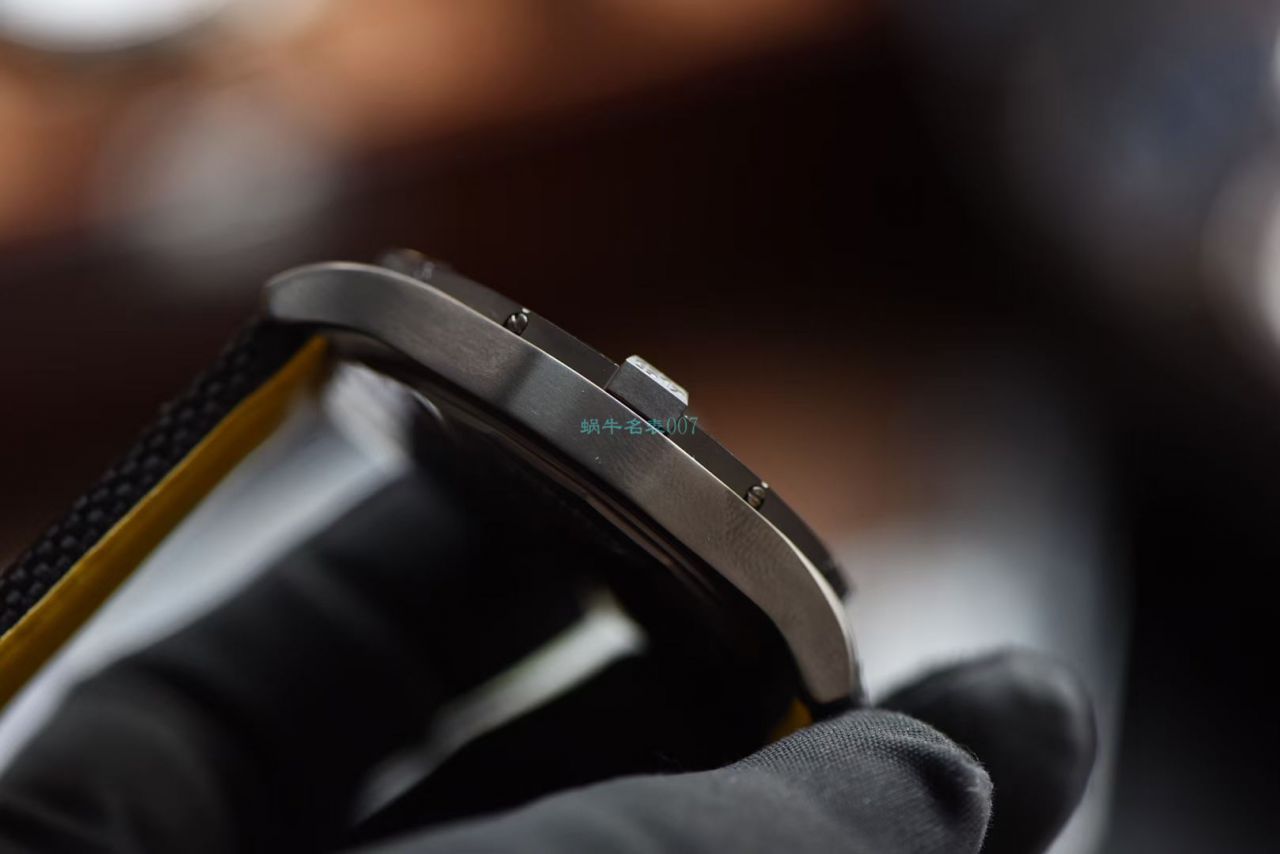 【视频评测】OXF高仿手表百年灵复仇者GMT双时区V32395101B1X1腕表 / BL196