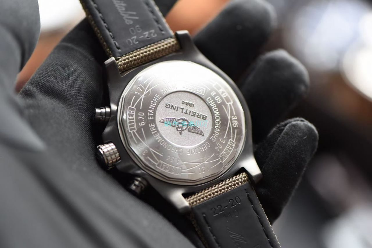 OXF厂超A高仿手表百年灵复仇者系列E13383101M2W1腕表 / BL197