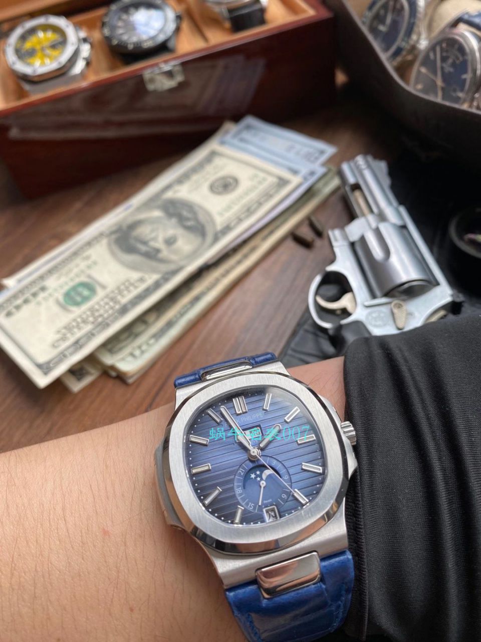 GR厂高仿百达翡丽PatekPhilippe手表多少钱鹦鹉螺V2真月相5726/1A-014皮带款 / BD326