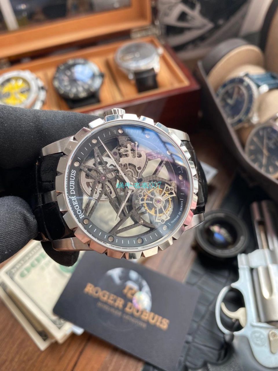 BBR厂V3全新升级版本罗杰杜彼ROGER DUBUIS王者系列陀飞轮RDDBEX0393、RDDBEX0392腕表 / LJ062