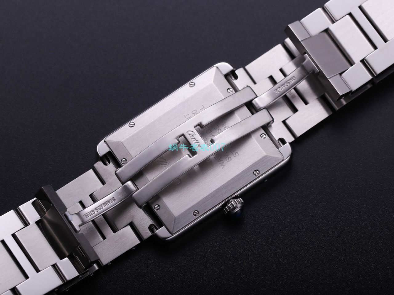 V9厂卡地亚坦克系列顶级高精仿手表W5200028（超大号）腕表 / K315